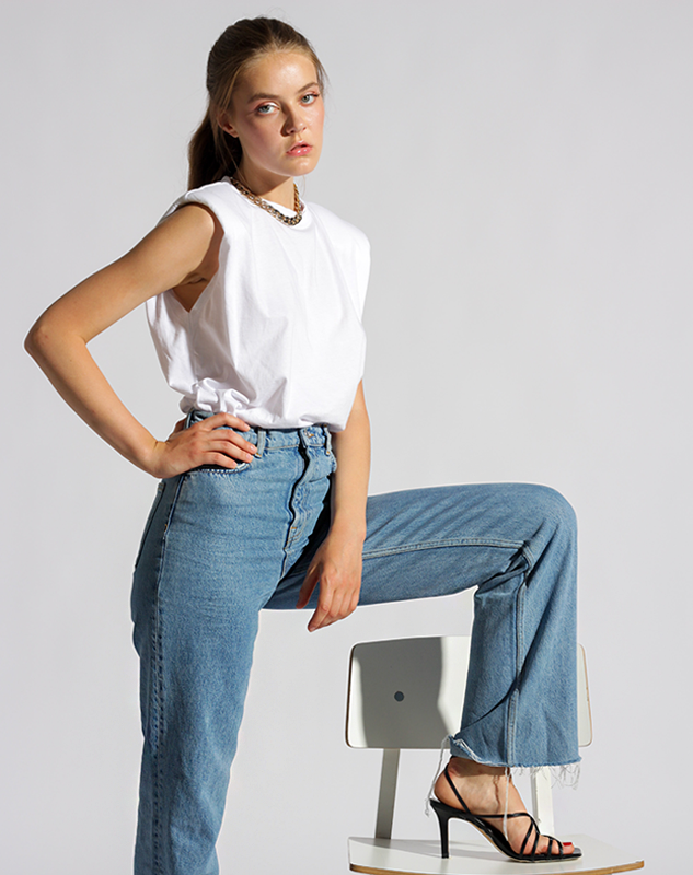 Luxurious Women’s Fashion.